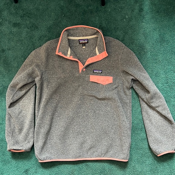 Patagonia Tops - Patagonia grey Synchilla